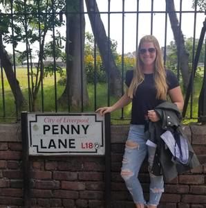 Meet your Posher, Samantha